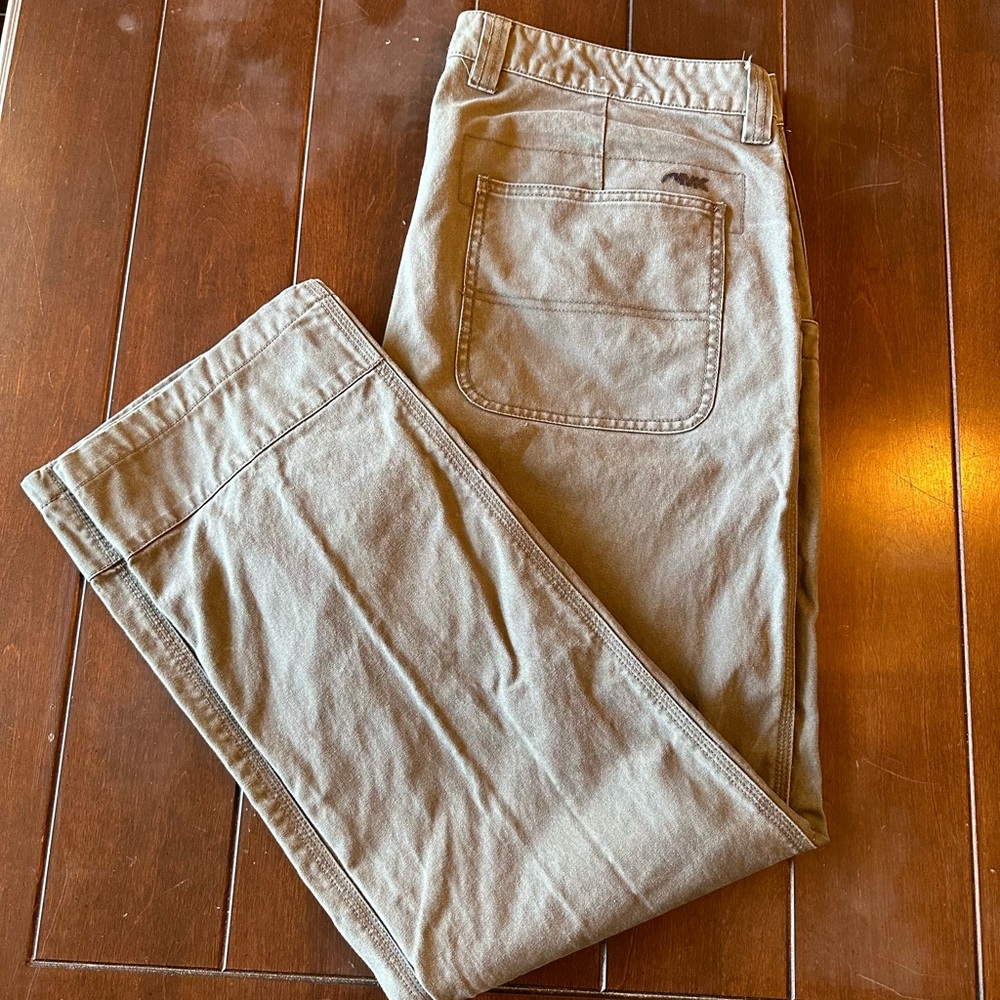 Mountain Khakis - Original Mountain Paint - Broadway Fit - Green Khakis